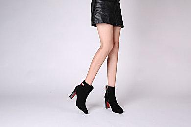 《真女神转生5》评分汇总：恶魔设计出色 难度太高